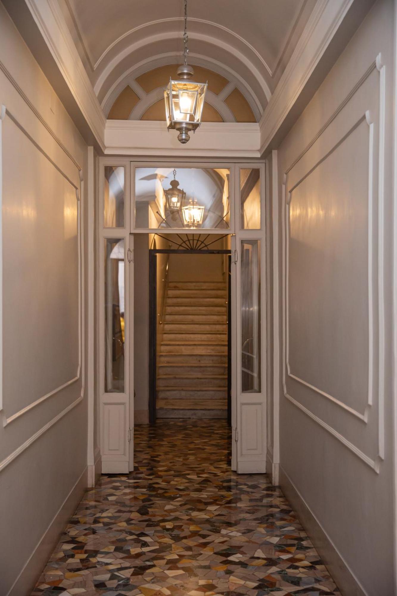 Corso Suite 107 Rooms Wellness & Spa Рим Екстериор снимка
